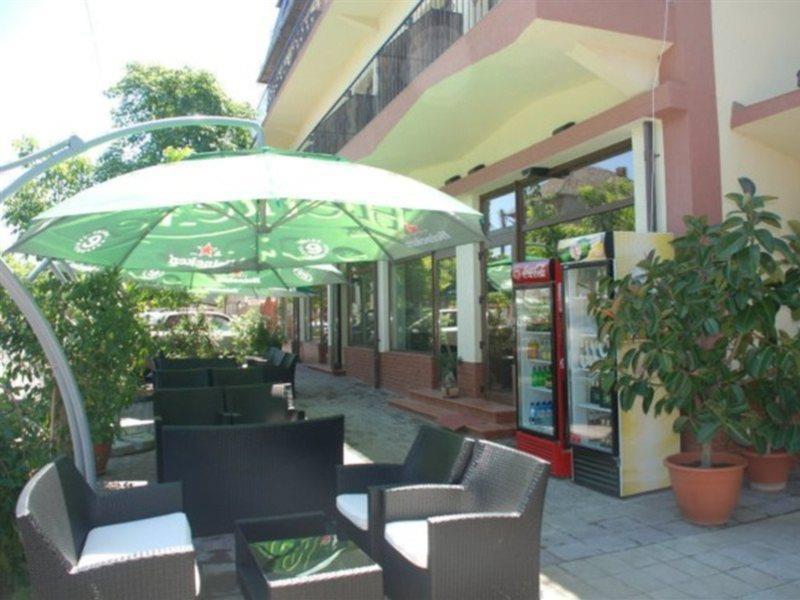 Hotel Coliseum Calafat Exterior photo