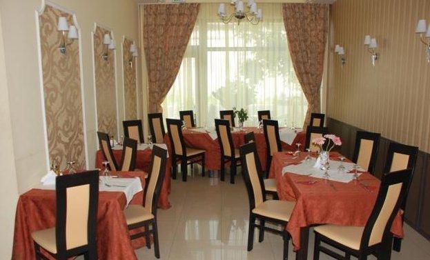 Hotel Coliseum Calafat Restaurant photo