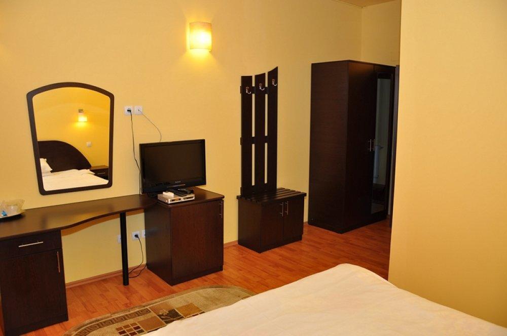 Hotel Coliseum Calafat Exterior photo